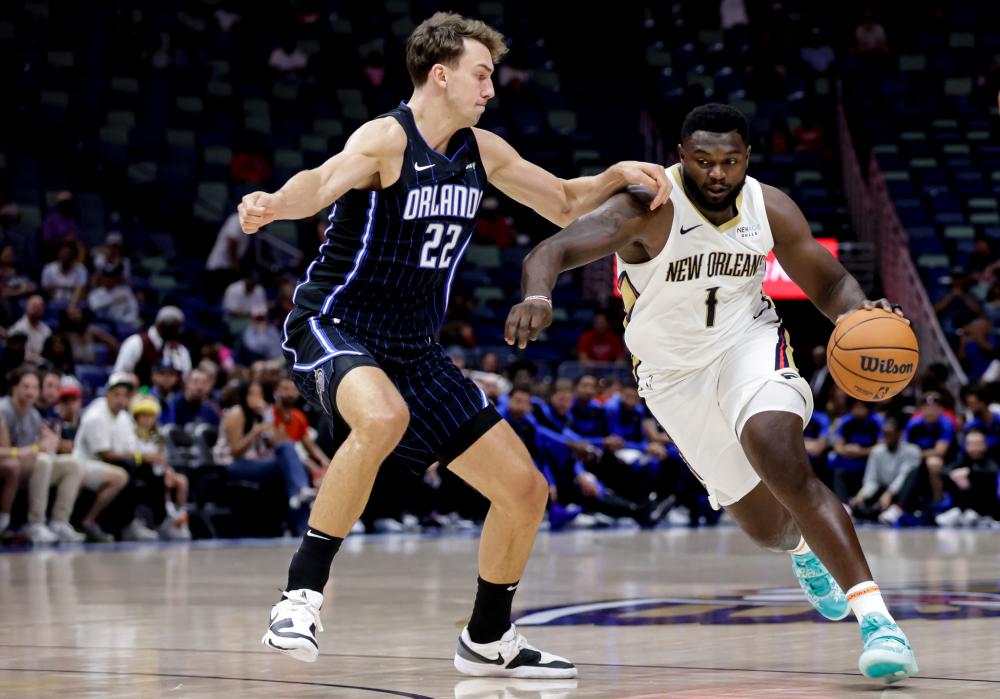 莱万量身打 莱万量身打