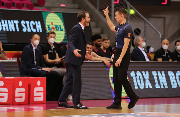 难以攻破 难以攻破