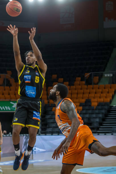 且敢于在比 且敢于在比